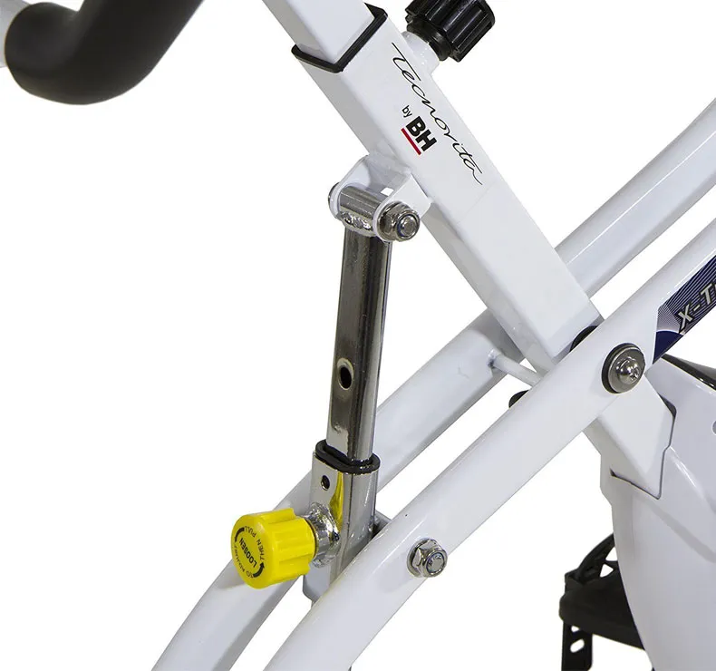 Velo-dappartement-Tecnovita-X-Tri-2-YF910-4.webp